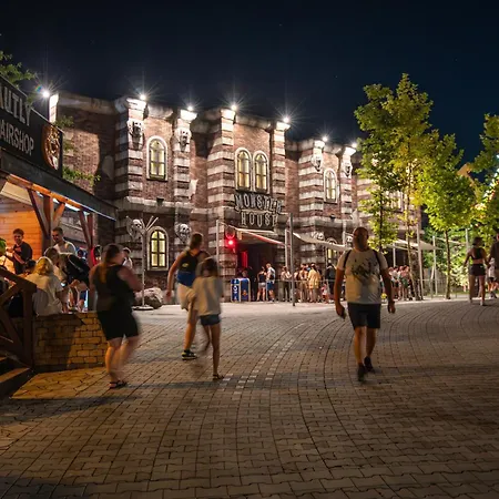 Energylandia - Z Jauczzi 6 Apartment Piotrowice (Oswiecim)